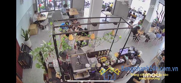 Sang quán cafe