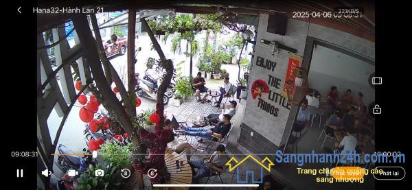Sang quán cafe
