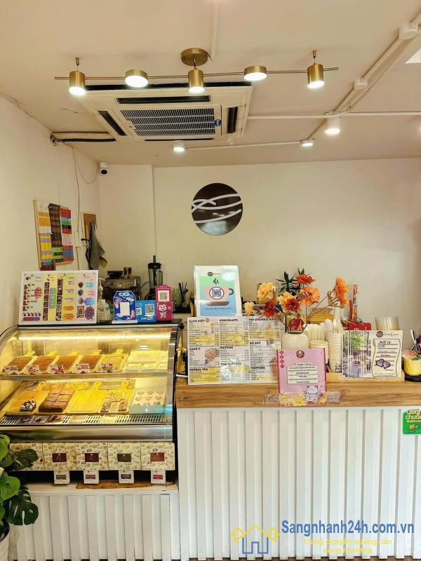 Sang quán cafe