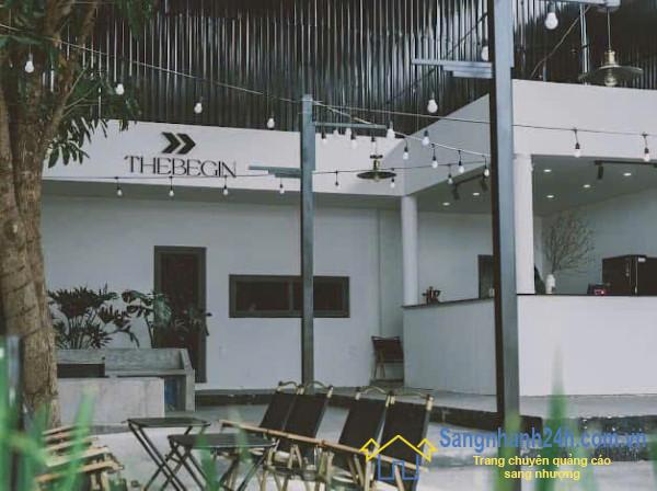 Sang quán cafe