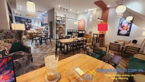 Sang quán cafe
