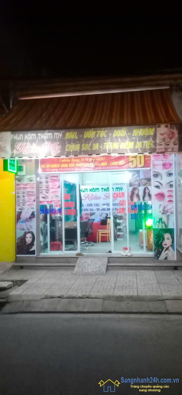 Cần Sang Nhượng Tiệm Tóc - Nail Ở Quận Tân Phú