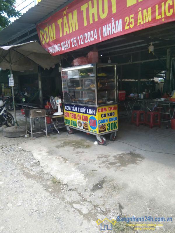 Sang quán cơm