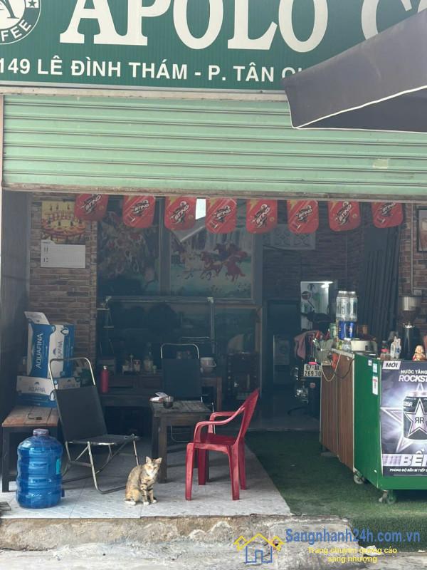 Sang quán cafe