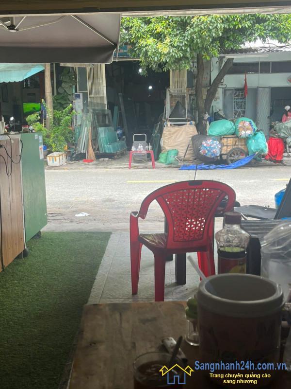 Sang quán cafe