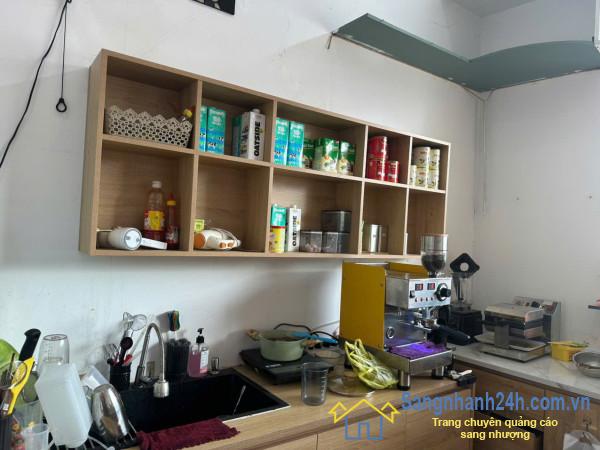 Quán trà sữa - sinh tố