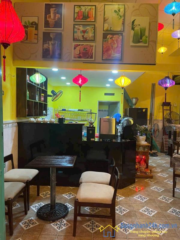 Sang quán cafe