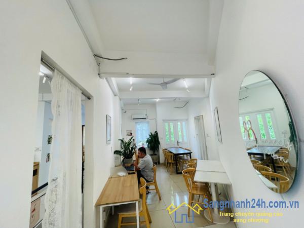 Sang quán cafe