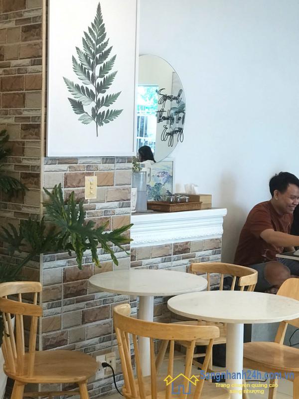Sang quán cafe