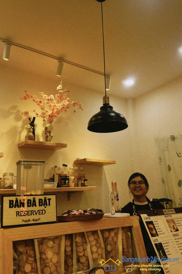 Sang quán cafe