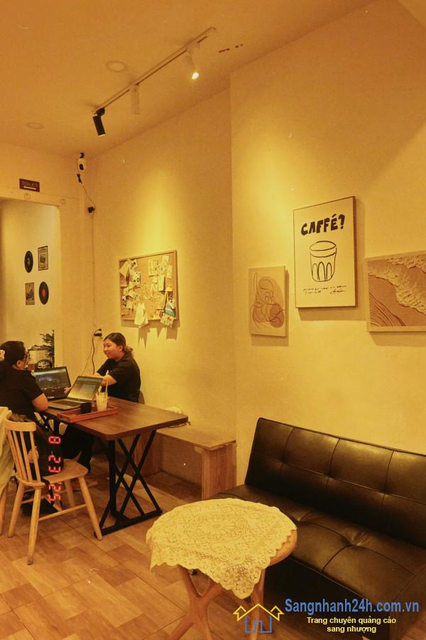Sang quán cafe