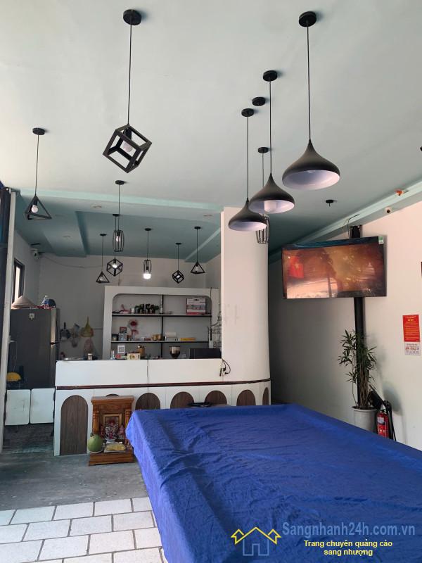Sang quán cafe