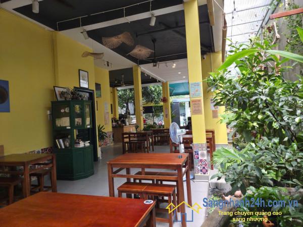 Sang quán cafe