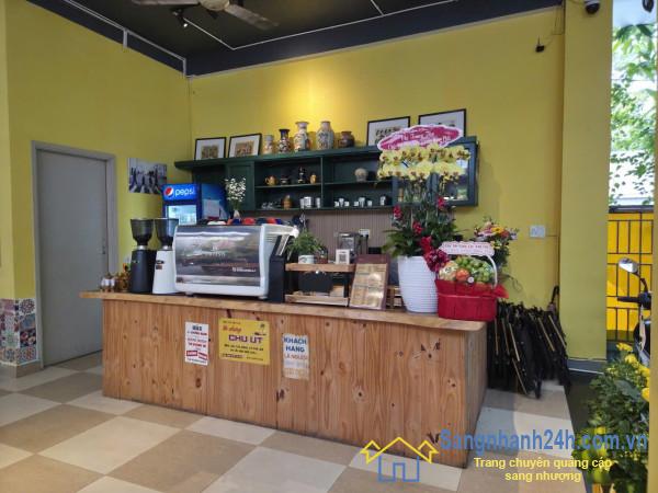 Sang quán cafe