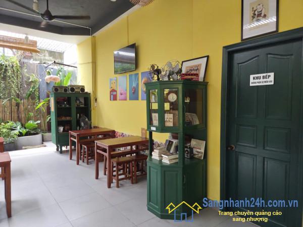 Sang quán cafe
