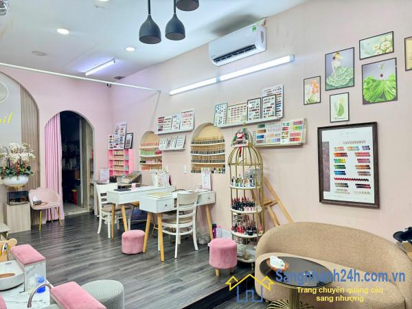 Sang tiệm tóc - nail