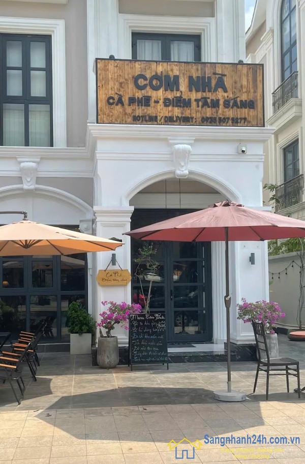 Sang Nhượng Quán Cơm Văn Phòng Ở Vinhomes Grand Park Quận 9