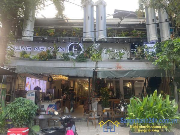 Sang Nhượng Quán Cafe Ở Trung Tâm Quận 7