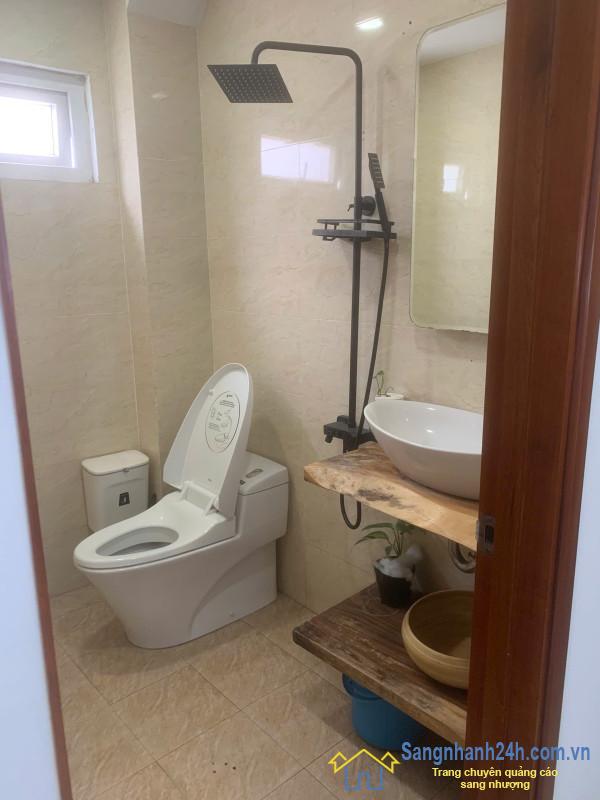 Sang tiệm tóc - nail