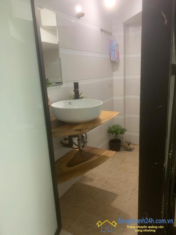 Sang tiệm tóc - nail