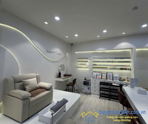 Sang tiệm tóc - nail