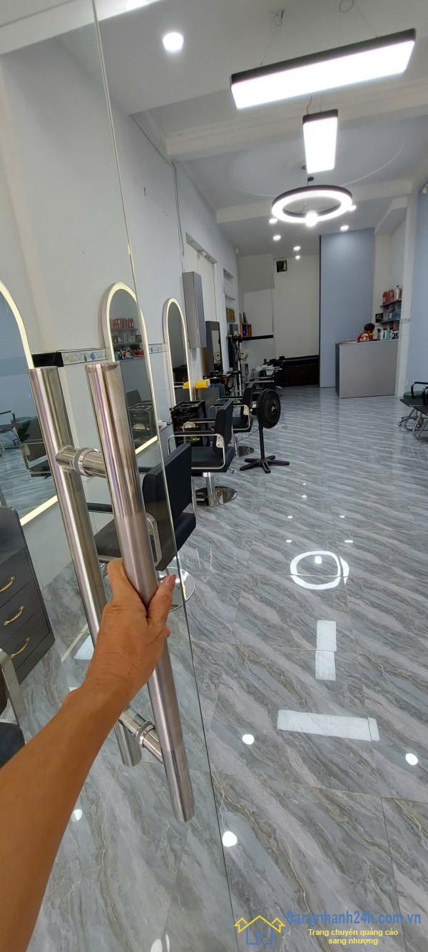 Sang tiệm tóc - nail