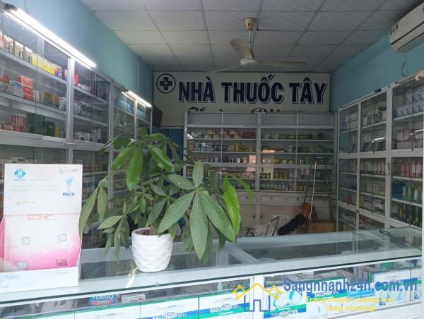 Sang nhà thuốc tây
