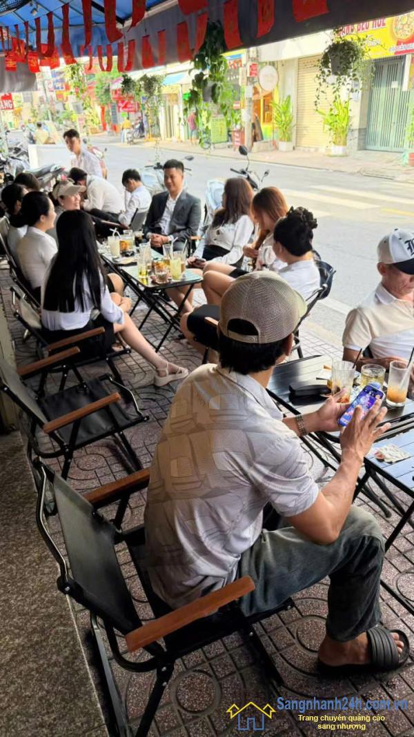 Sang quán cafe