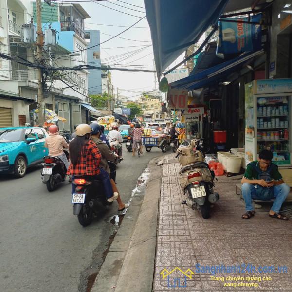 SANG TIỆM TẠP HÓA ĐÔNG KHÁCH GẦN CHỢ 