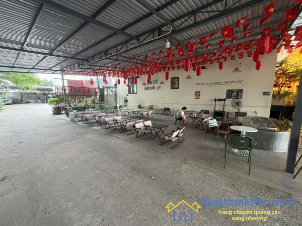 Sang quán cafe