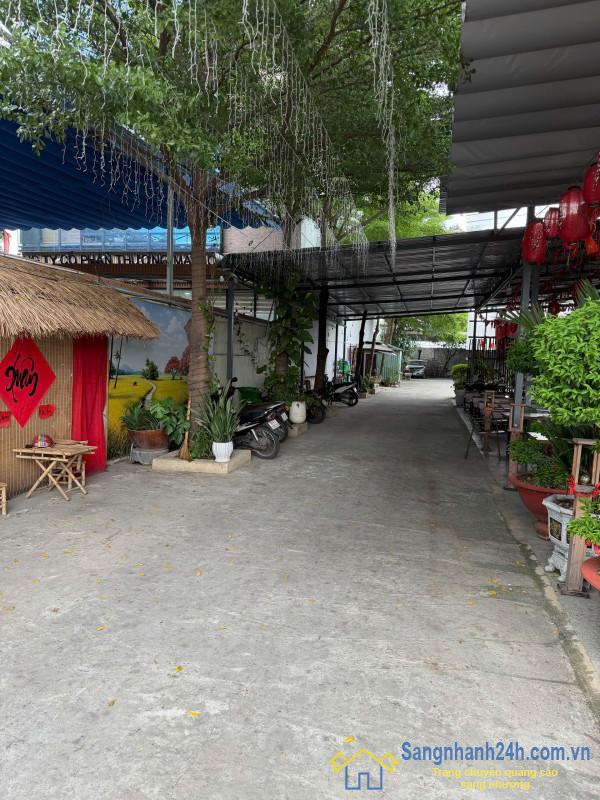 Sang quán cafe