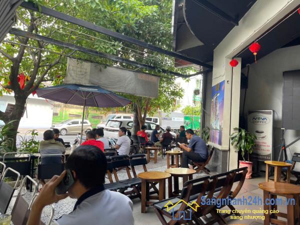 Sang quán cafe