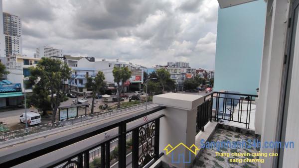 Sang khách sạn