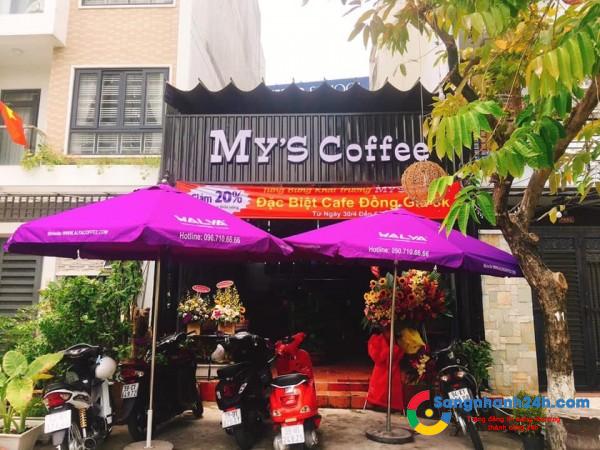 Cần sang gấp quán cafe mặt tiền đường, view cực đẹp, thoáng mát, trung tâm quận 7.